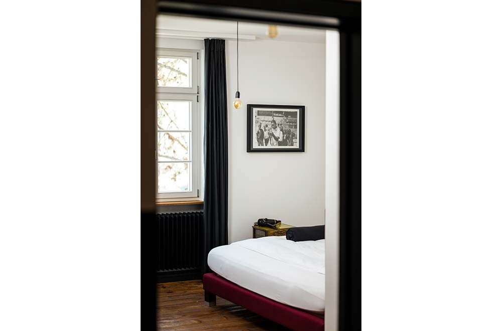 haus-zauberfloete-offenburg-hotel-zimmer3-willi-schoellmann-elvis-presley-47