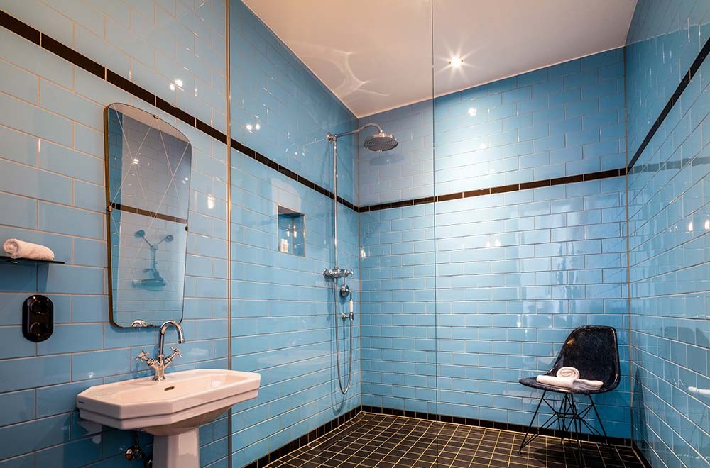 haus-zauberfloete-offenburg-hotel-zimmer3-willi-schoellmann-elvis-presley-50