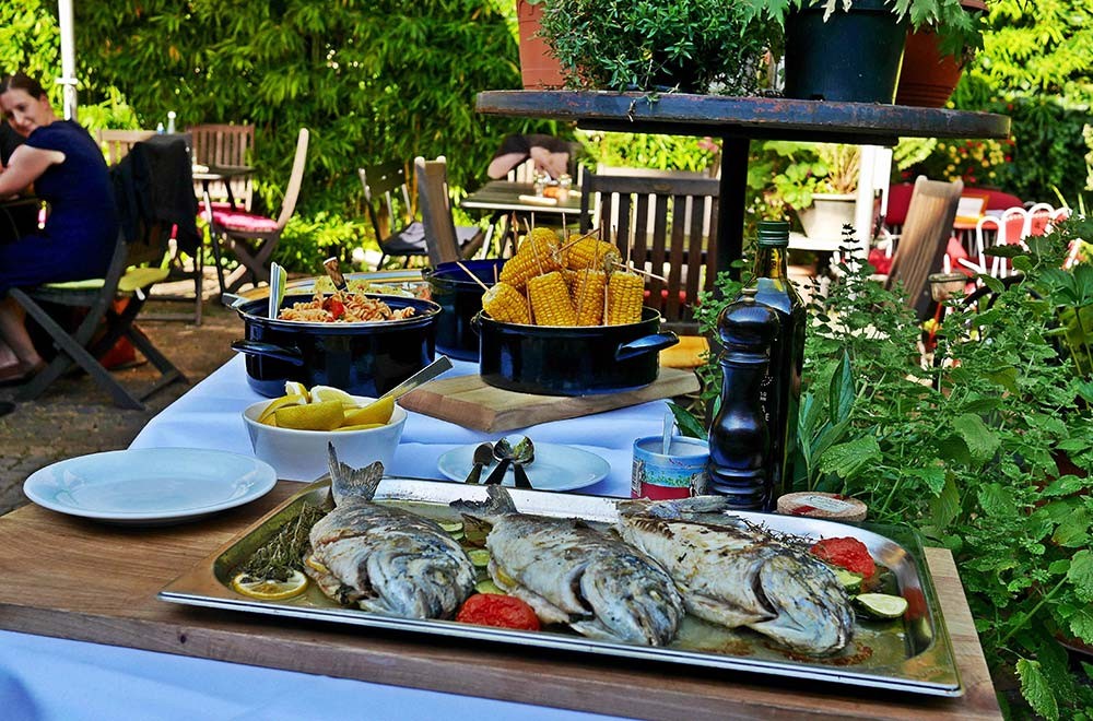 05_Dorade-Restaurant-Garten-Filter